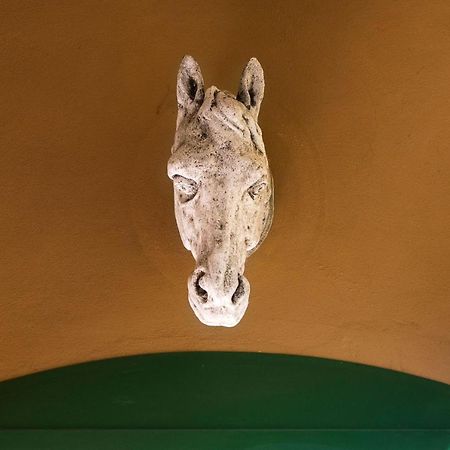 B&B Alla Mezza Luna Lonato Esterno foto