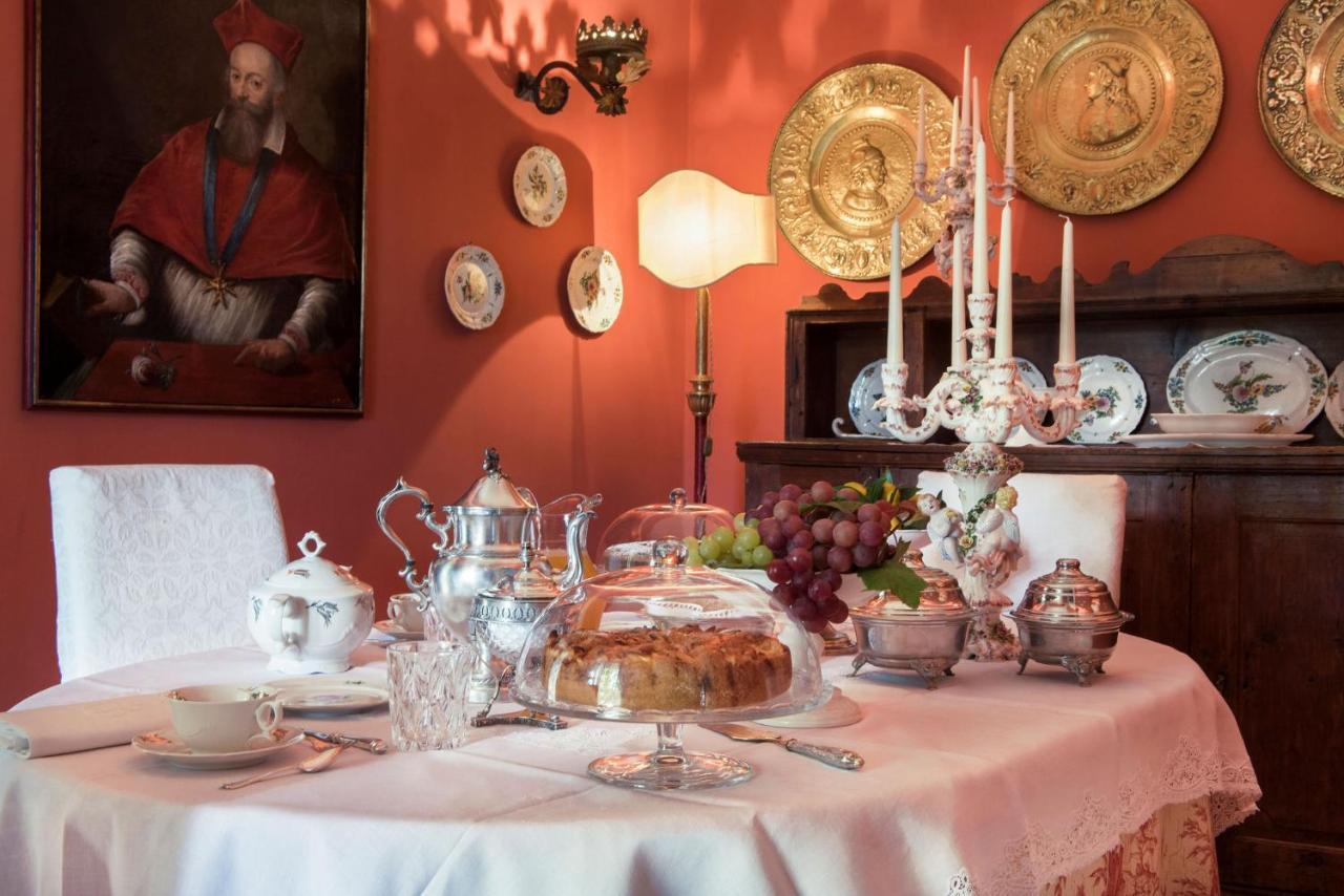 B&B Alla Mezza Luna Lonato Esterno foto