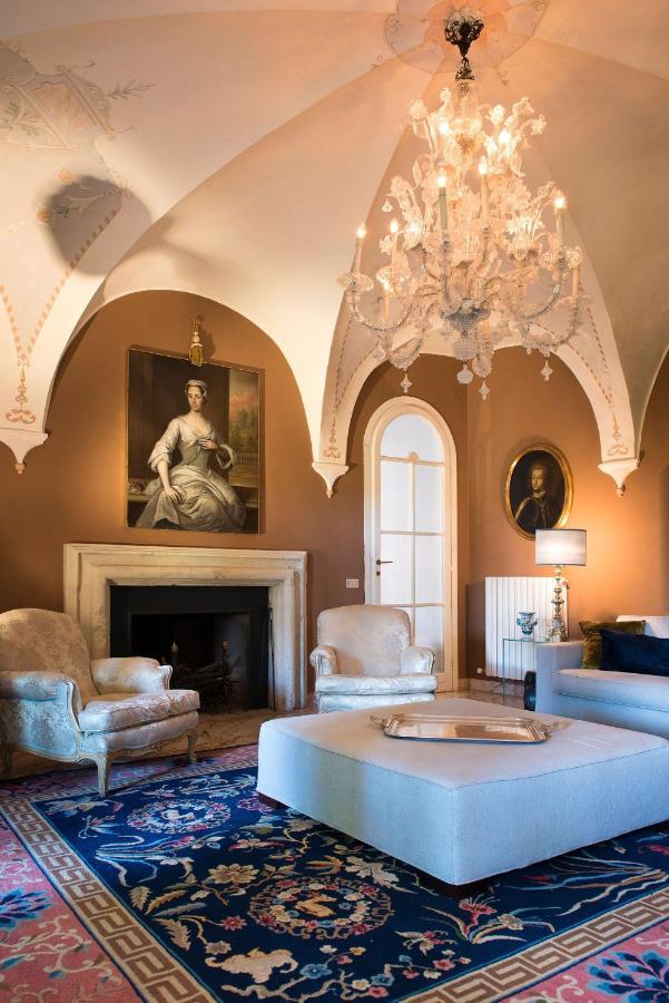 B&B Alla Mezza Luna Lonato Esterno foto